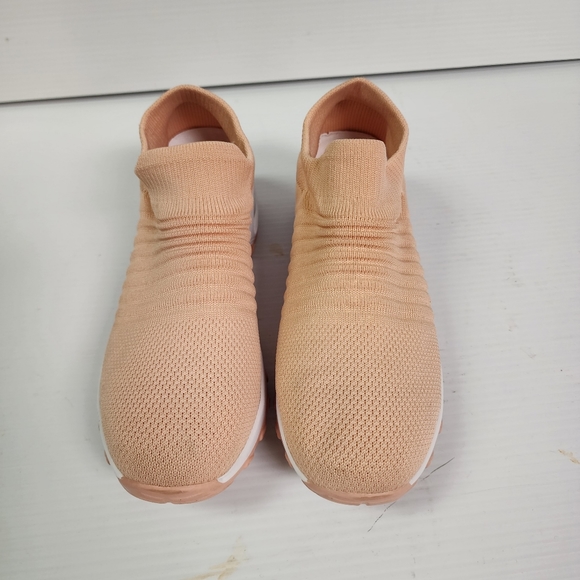 Hypersoft Peach Sneakers Size EUR 40 - Picture 4 of 13